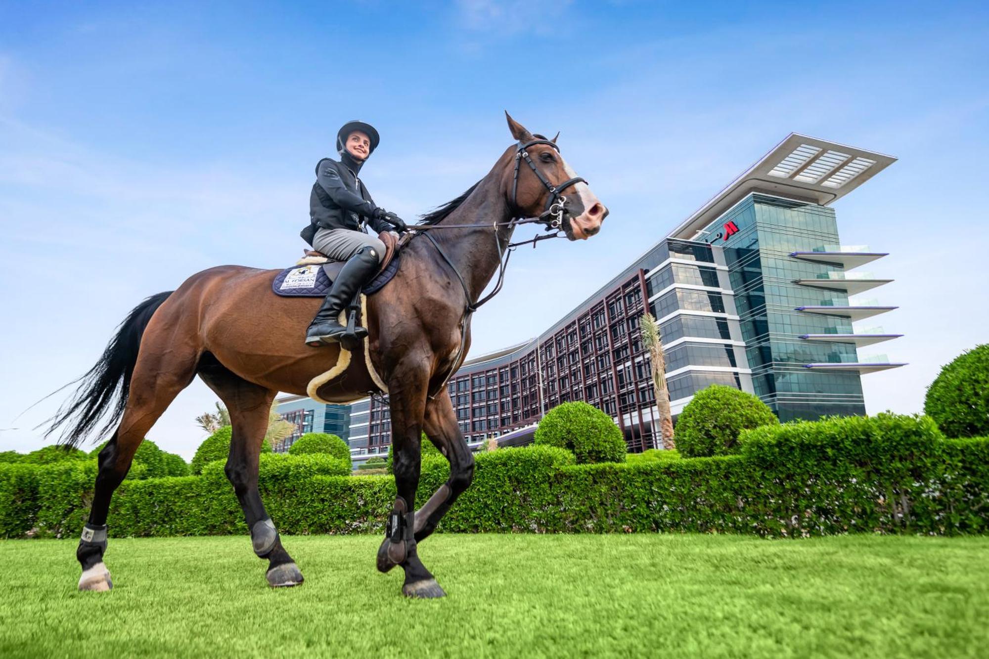 Marriott Hotel Al Forsan, Abu Dhabi Exterior foto Meydan Grandstand